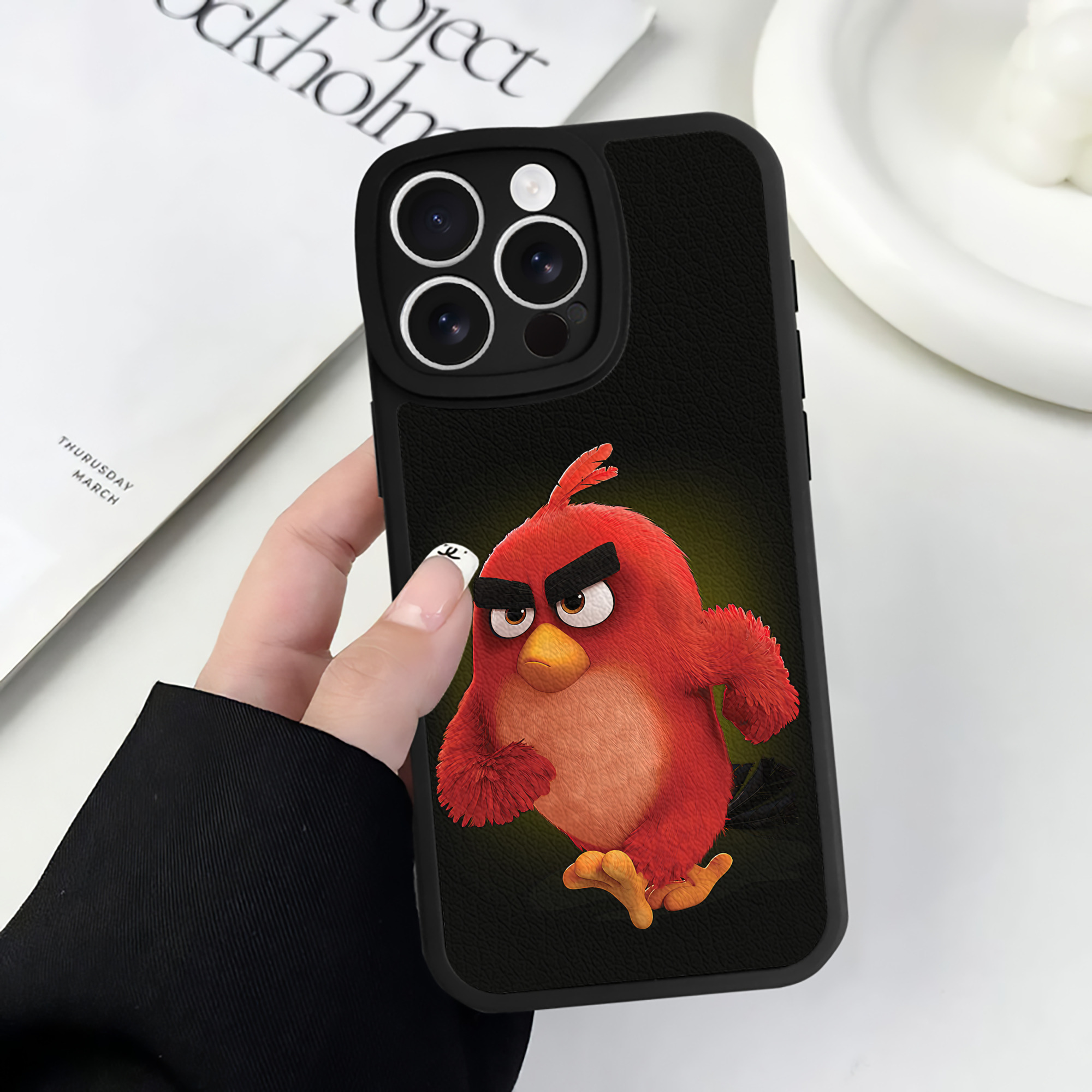 （画像用） Angry Birds アングリーバード 【iPhone 16シリーズ対応】シリコンスマホケース（レザー調） 材質：シリコン